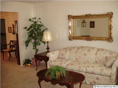 138 Castleton Dr, Toms River, NJ 08757 - photo 2