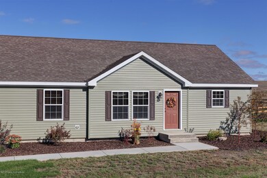 14945 Cochise St, Williston, ND 58801 - photo 2