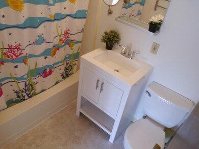 170 E Hadley Rd unit 12, Amherst, MA 01002 - photo 6