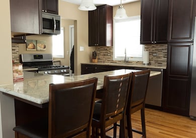 1119 S Sumner St, Wheaton, IL 60189 - photo 6