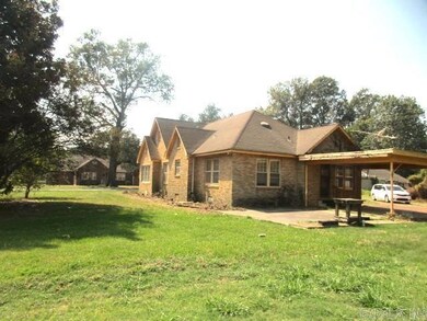 409 E 7th St, Stuttgart, AR 72160 - photo 6