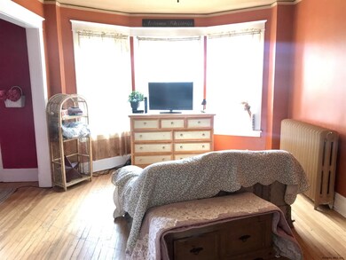 8 Bohl Ave, Albany, NY 12209 - photo 7