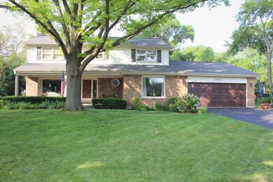 1567 Wadsworth Rd, Wheaton, IL 60189 - photo 3