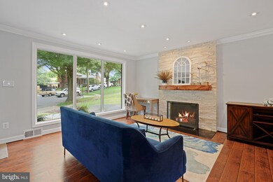 3511 Plyers Mill Ct, Kensington, MD 20895 - photo 5