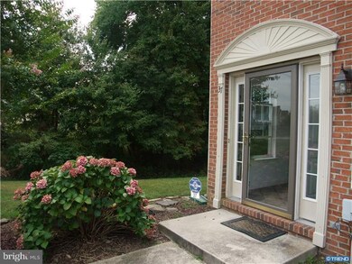 37 Shawn Ln, Bear, DE 19701 - photo 2