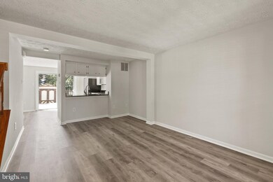 55 Triple Crown Ct, Windsor Mill, MD 21244 - photo 6