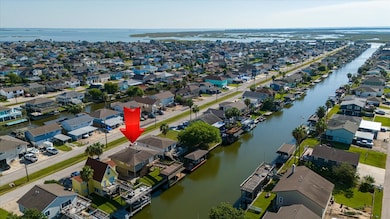 170 Barracuda St, Hitchcock, TX 77563 - photo 4