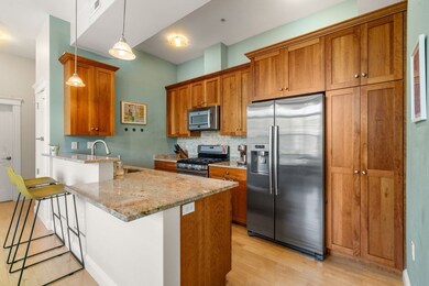 69 Bolton St unit 301, Cambridge, MA 02140 - photo 6