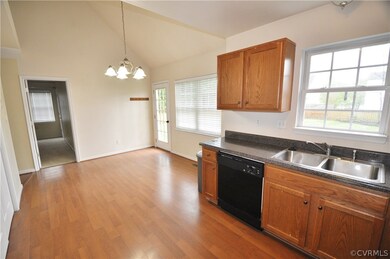 9837 Willow Glen Ct, Henrico, VA 23228 - photo 4