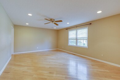 4011 Glenrose Dr, Columbia, TN 38401 - photo 6