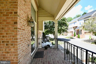 209 Mill Cross Ln, Occoquan, VA 22192 - photo 4