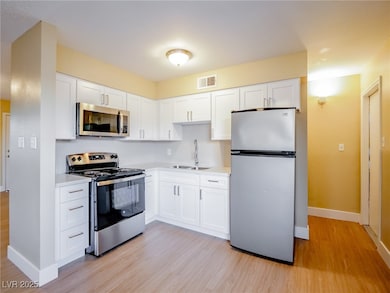 6217 Burgundy Way, Las Vegas, NV 89107 - photo 6