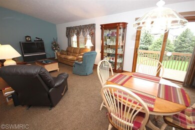 989 Amber Ridge Dr SW unit 15, Byron Center, MI 49315 - photo 4
