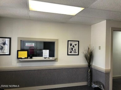 445 Western Blvd unit L, Jacksonville, NC 28546 - photo 4