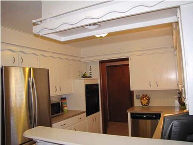 Eating Space in Kitchen