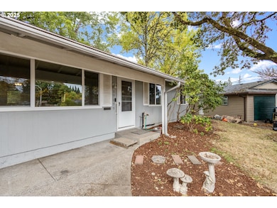 17055 SW Vincent Ct, Beaverton, OR 97007 - photo 3