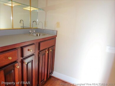 443 Kingsford Rd, Fayetteville, NC 28314 - photo 7