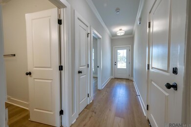 8739 Lockhart Rd unit 11-A, Denham Springs, LA 70726 - photo 4