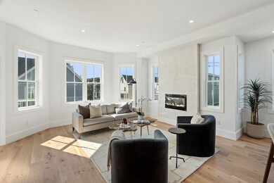 35 Richardson St unit 2, Somerville, MA 02145 - photo 6