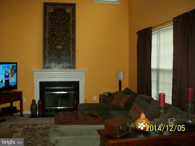 35544 Collington Dr, Round Hill, VA 20141 - photo 7