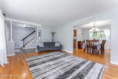 3286 Marilyn St Schenectady NY mls-18