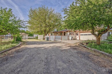 758 Pringle Rd, Weiser, ID 83672 - photo 2