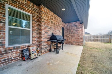 1441 Colonel McNeil Dr, Prairie Grove, AR 72753 - photo 3
