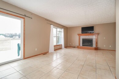 1st floor living room