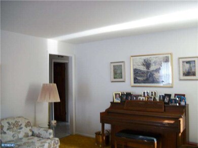 614 Creekside Rd, Wallingford, PA 19086 - photo 7