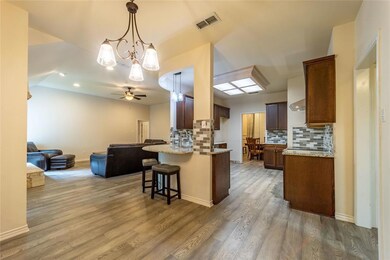 5305 Tioga Ct, Granbury, TX 76049 - photo 6