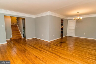 2704 Hughes Rd, Adelphi, MD 20783 - photo 4