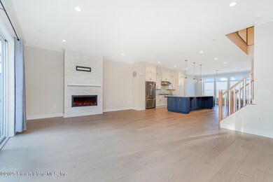 22 Edmund Way, Middletown Township, NJ 07748 - photo 4