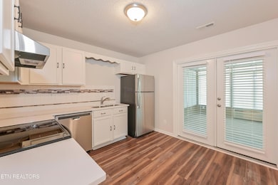 006-photo-kitchen-14927811