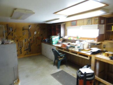 340 E Benton St, Oswego, IL 60543 - photo 5