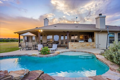 209 Stonehouse Dr, Liberty Hill, TX 78642 - photo 3