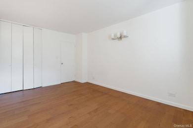 61-15 97th St unit 2D, Rego Park, NY 11374 - photo 4