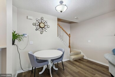 2137 Grenadier Ave N, Saint Paul, MN 55128 - photo 7