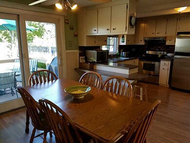 20 Cochran St, West Warwick, RI 02893 - photo 4