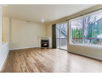 Living Room-Fireplace
