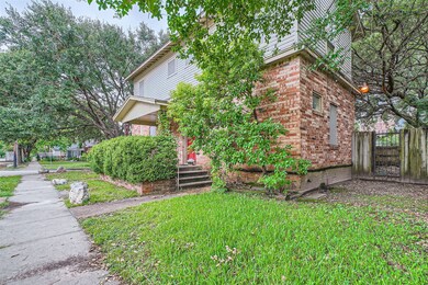 322 E 18th St, Houston, TX 77008 - photo 2