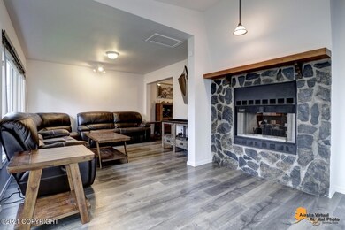 Living Room w/Fireplace