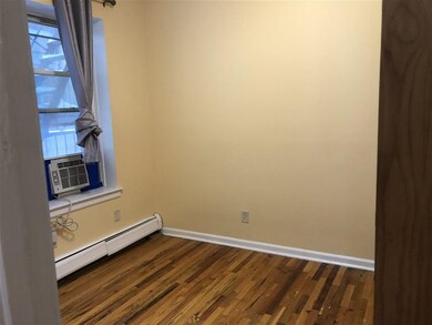 135 van Wagenen Ave unit 2A, Jersey City, NJ 07306 - photo 7