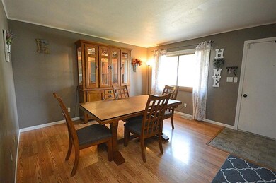 2915 Providence Dr, Mishawaka, IN 46544 - photo 2