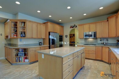 Kitchen w/ Loads of Cabinets