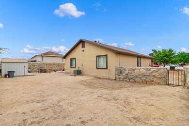 14213 Desert Stone Dr, Horizon City, TX 79928 - photo 4