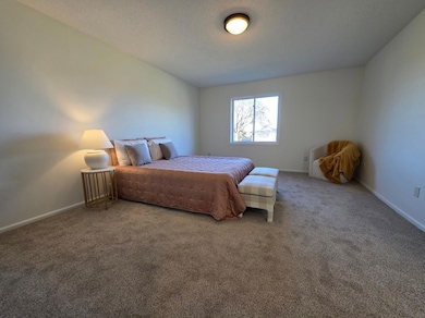 8864 Cottonwood Ln N, Maple Grove, MN 55369 - photo 4