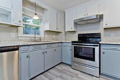 228 Shawmut St, Springfield, MA 01108 - photo 4