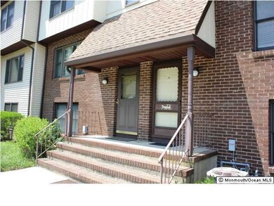20 Pinckney Rd unit 4B, Red Bank, NJ 07701 - photo 2