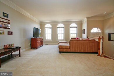 6937 Stanwick Square, Gainesville, VA 20155 - photo 3