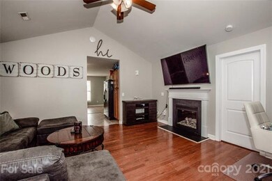 205 Tarrington Dr, Statesville, NC 28625 - photo 3